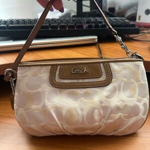 Vintage Coach Cream Wristlet Satin